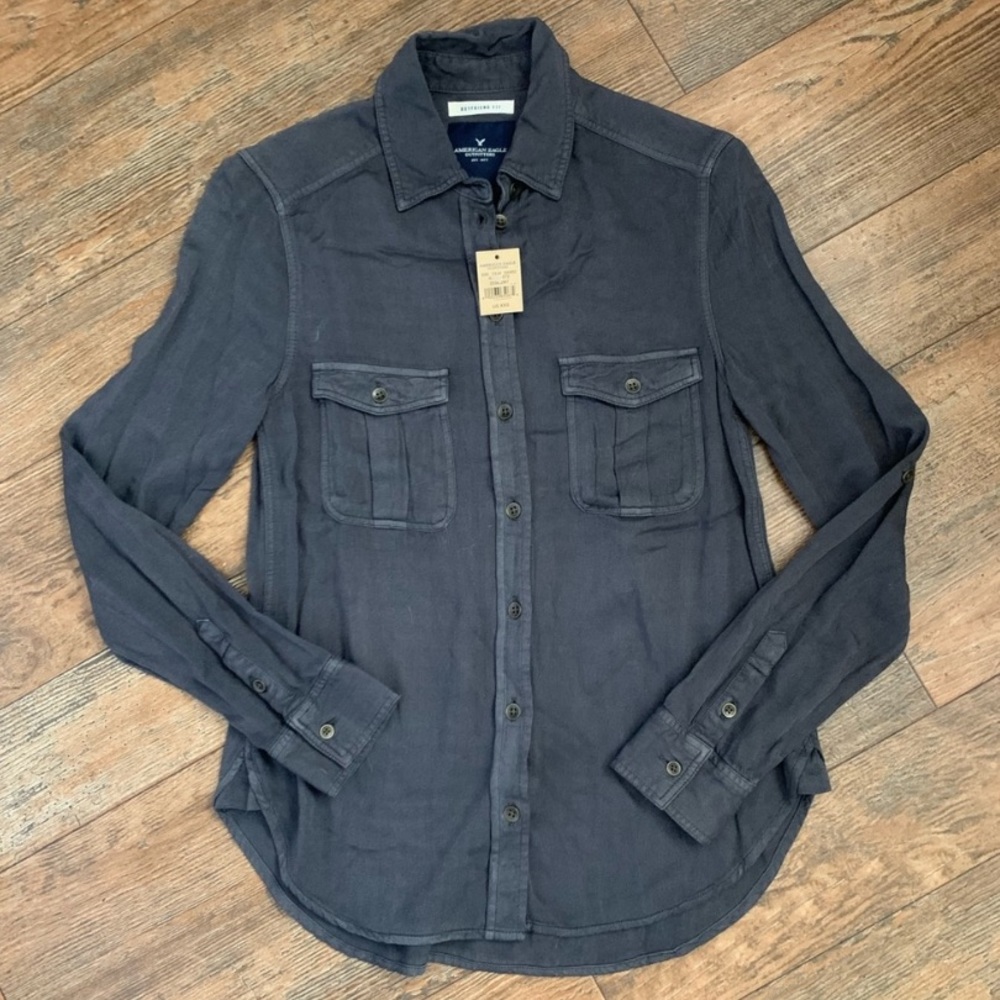NWT AEO boyfriend fit button down